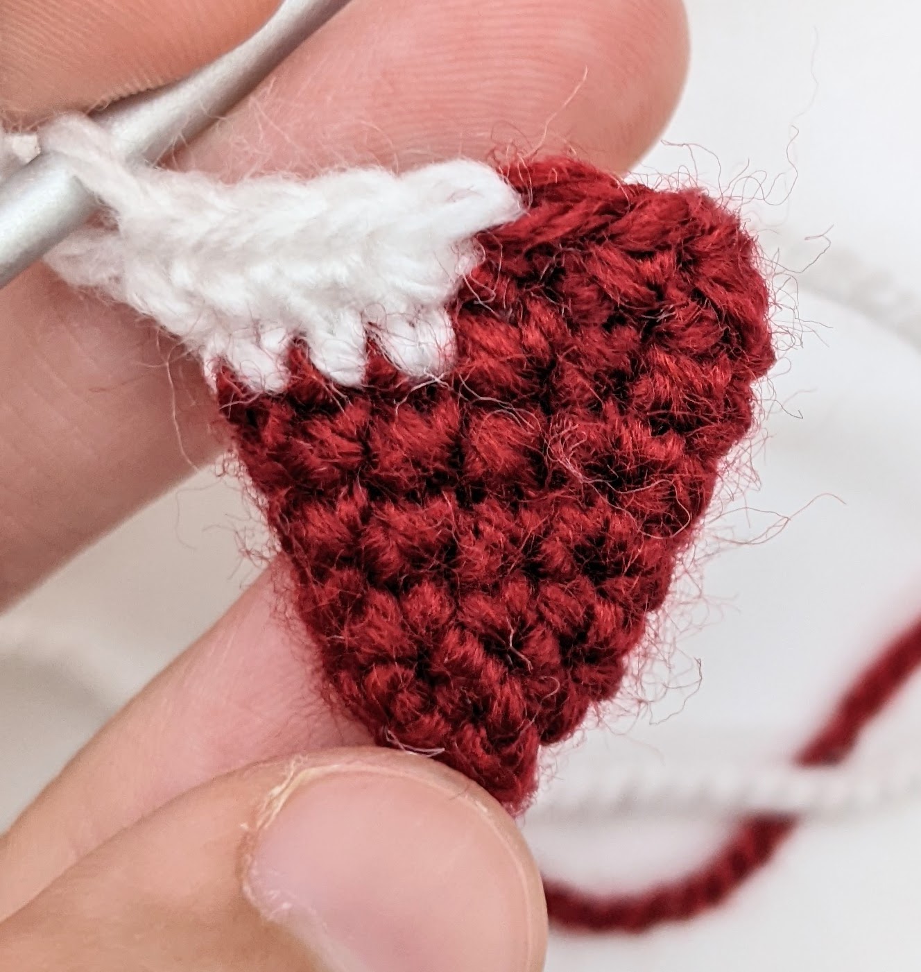 How to join yarn in knitting - 10 easy techniques you need to know [+video]